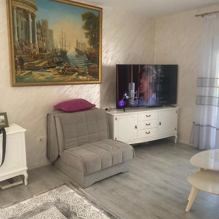 Apartman Lara Sveti Stefan Bagian luar foto